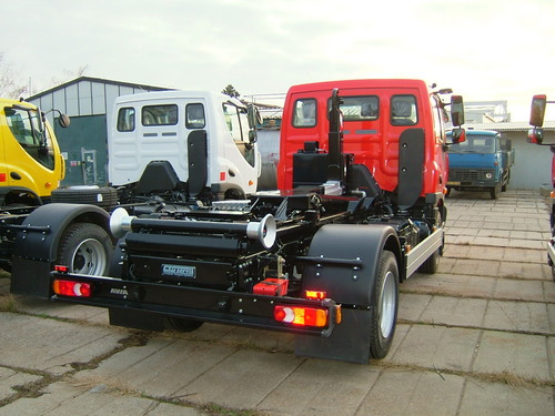 Avia D120
