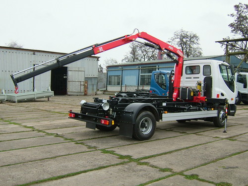 AVIA D100 L
