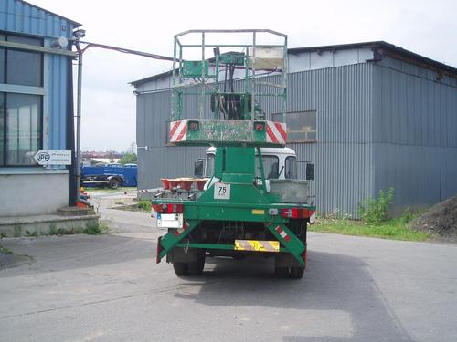 AVIA A31 K ZVEDACÍ PLOŠINA