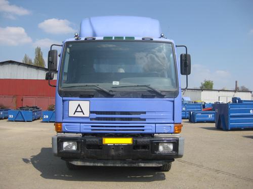 DAEWOO TAHAČ S NÁVĚSEM