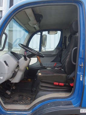 AVIA D90 N NOSIČ KONTEJNERŮ
