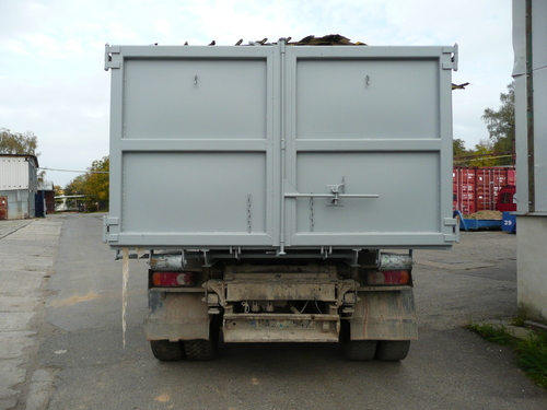 AVIA D120 N nosič kontejnerů